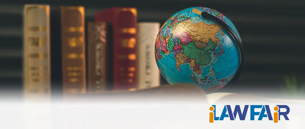 تأثير السياق الثقافي على كتب القانون
